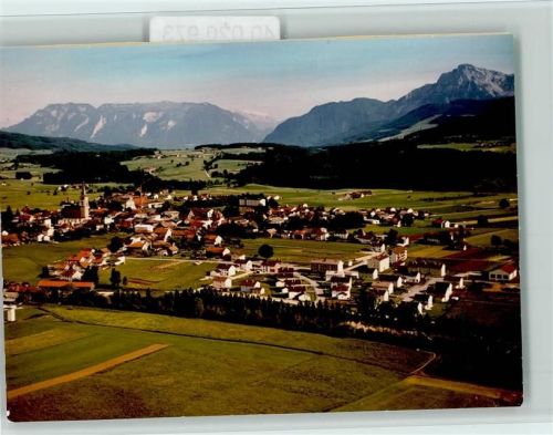 Teisendorf Luftaufnahme Blick auf den Untersberg und Staufen
