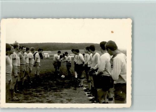 keine AK-Einteilung - Foto - Spielanfang ca 1965 AK Fußball