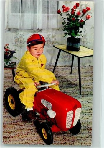 Kindertrecker - Junge sitzt darauf ca 1960 Postkarte Spielzeug