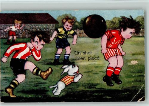 Kinderspiel auf dem Fußballplatz 1943 AK Fußball Künstlerkarte