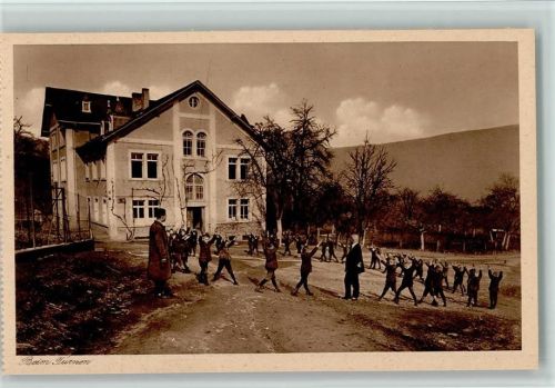 Wolf Wolfer Waisenhaus , Gymnastik im Garten ca 1930 AK