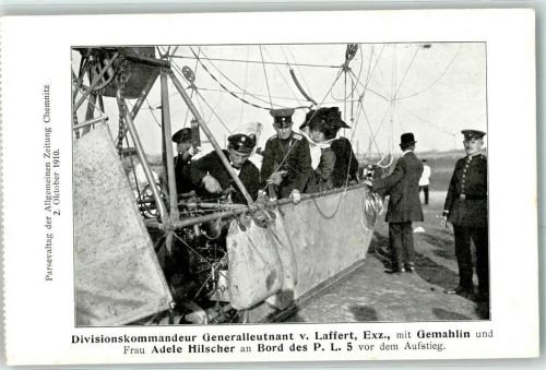 Chemnitz 1910 Divisionskommandeur Generalleutnant v. Laffert Exz. Frau Adele Hilscher an Bord des P. L. 5 vor dem Aufstieg