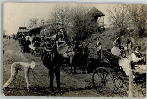 87616 W8952 Marktoberdorf Foto AK Fasnacht Umzug Festwagen Ort handschriftlich