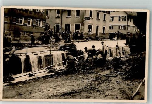 88239 W7988 Weiler im Allgäu Foto AK Hochwasserkatastrophe 11. 07.1932 Metzgerei Klarmann Schuhgeschäft Orden