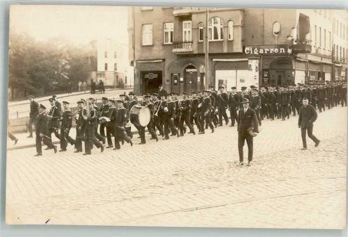 Flensburg Festzug Musikkapelle Zigarrenhandlung