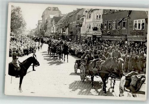 Gießen Parade von berittenen Wehrmachtseinheiten Ort lt. Fotograf Pfaff