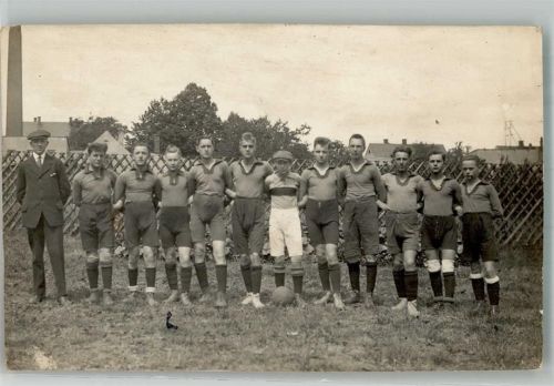 Limbach-Oberfrohna Fußballmanschaft Gruppenaufnahme Ort handschriftlich