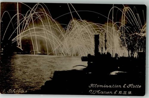 W2940 Wilhelmshaven Feuerwerk Illumination der Flotte Revolution 1918 Foto AK