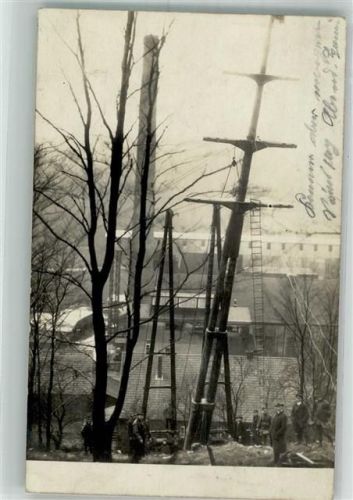 42549 W5620 Langenberg , Rheinl Foto AK Aufstellung von Masten Bahnpoststempel Ort handschriftlich