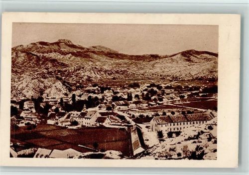 Cetinje Gesamtansicht Berg Lovcen