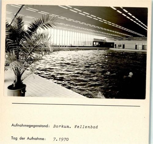 Borkum Wellenbad Innenaufnahme Foto montiert auf Karton