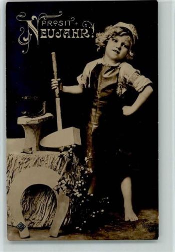 Neujahr - Kind als Schmied, Hufeisen, AK Schmied 1909 Foto AK