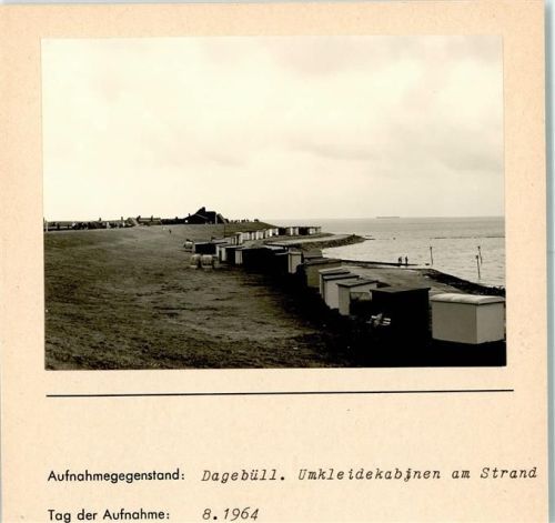 25899 W2260 Dagebüll FOTO KEINE AK Umkleidekabinen am Strand Foto montiert auf Karton