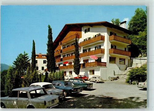 Dorf Tirol 1976 Hotel Schweitzer Auto
