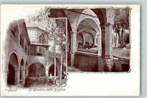 Assisi il Chiostra della Basilica