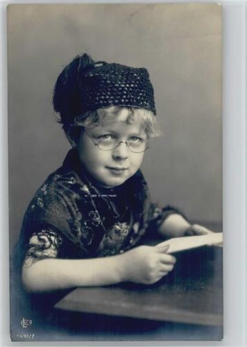 GLCo Serie 1407-7- Junge mit einer Brille, Pfeife, beim Buch lesen 1907 Foto AK Rauchen