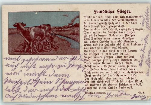 WK I Feindlicher Flieger - Humor - Soldaten verstecken sich unter einer Kuh