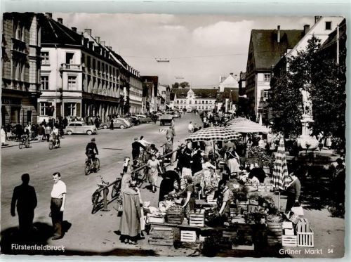 82256 W8080 Fürstenfeldbruck - Grüner Markt Marktszene