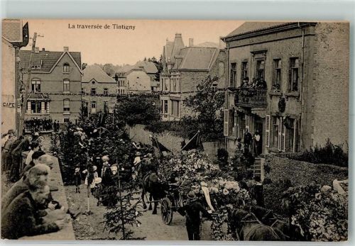 Tintigny La traversee Festzug Festwagen