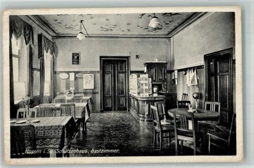 01683 O8255 Nossen Foto AK Gasthaus Schützenhaus Gastraum Zapftresen