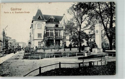 Güstrow 1916 In der Eisenbahn-Straße Denkmal