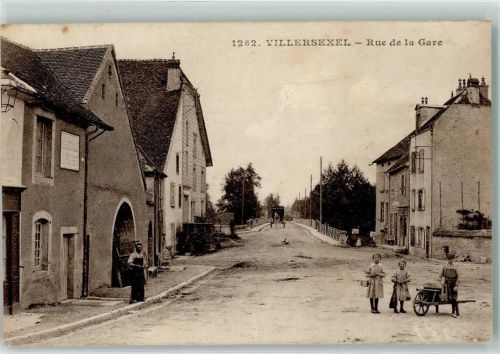 Villersexel Rue de la Gare Schubkarre