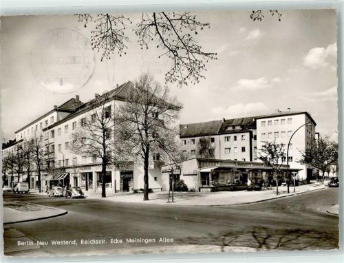 Westend Reichsstraße Ecke Meiningen Allee Autos Apotheke Geschäfte