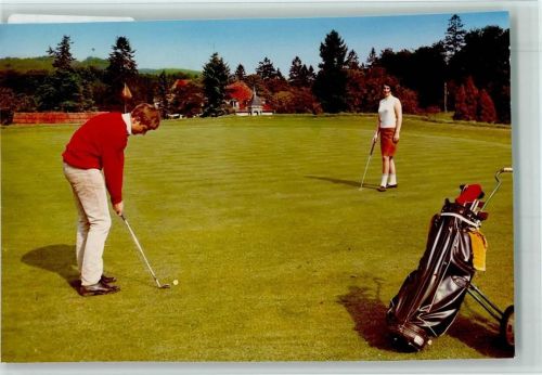 Hommerich Schloß Georgshausen, Paar spielt Golf