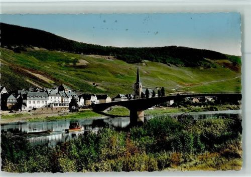 Piesport Ortsansicht Brücke