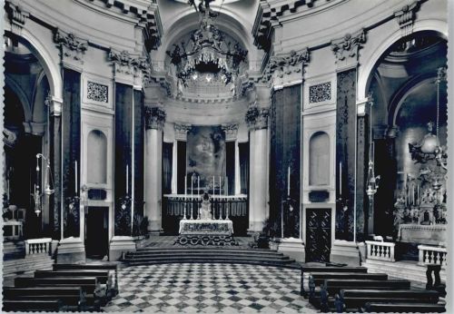 Este Dom