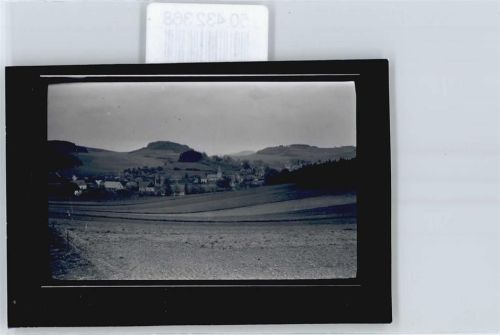 Amecke Foto Gesamtansicht Feld Berg Haus