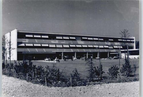 Hofheim Haus Wiese Baum