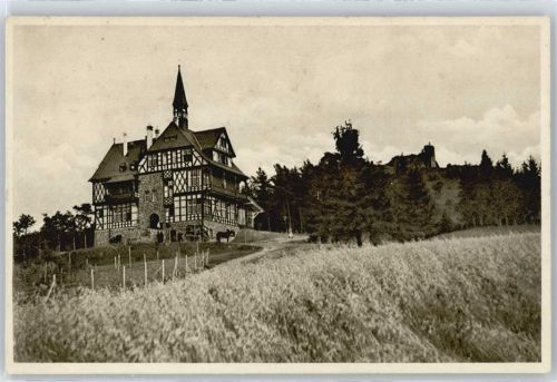 Frauenberg Burgruine, Kutsche, Feld