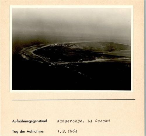 Wangerooge Luftaufnahme Gesamtansicht Foto montiert auf Karton
