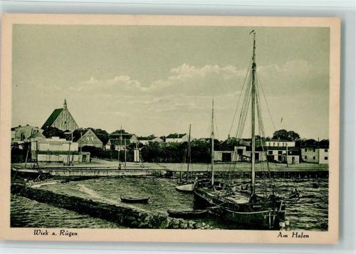 Wiek Am Hafen Segelboot