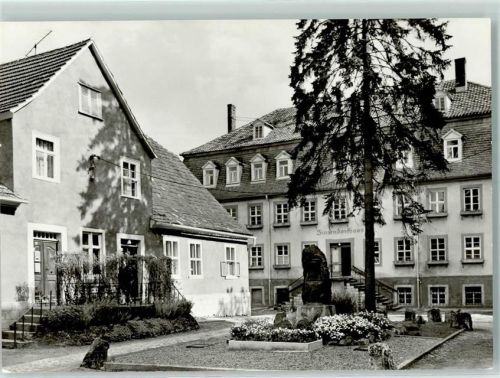 99192 O5103 Neudietendorf - Rückseite mit Abschürfungen bzw Kleberesten Zinzendorfhaus