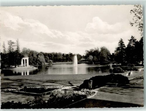 Markkleeberg DDR Landwirtschafts-Ausstellung Park Pavillion Teich Wasserfontäne