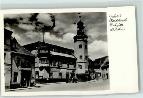 Gerbstedt Marktplatz mit Rathaus Rückseite mit Abschürfungen bzw Kleberesten