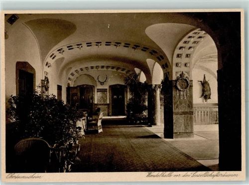 Falkenstein Wandelhalle vor den Gesellschaftsräumen Obertaunusheim