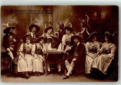 Obersteirer Alpensänger und Tänzer Volksmusik Tracht