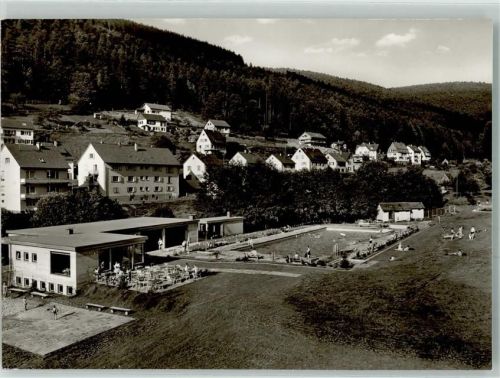 Höfen Waldschwimmbad