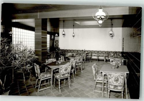 92334 W8434 Berching FOTO KEINE AK Hotel zur Post Ort handschriftlich
