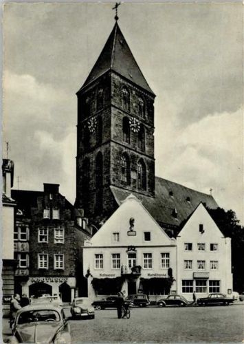 Rheine Markt mit Stadtkirche und Ratsschänke Apotheke VW-Käfer
