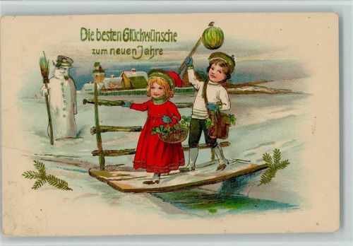 Kinder gehen über Brücke vierblättriger Klee SChneemann