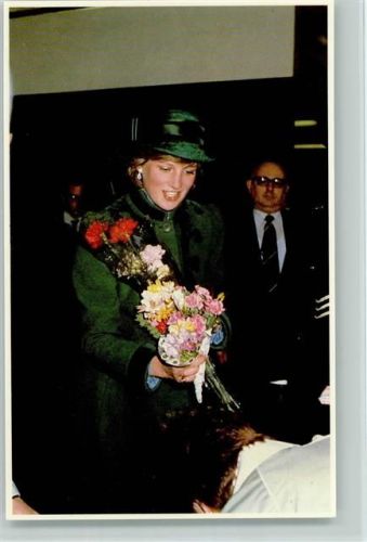 Nr. 48 Royal Family 1982 AK