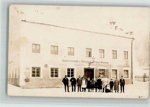 Tittmoning 1928 Gasthaus Metzgerei Franz Wimmer Winter Briefkasten Ort handschriftlich Privatfoto AK