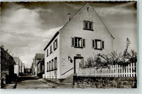 Esthal Rathaus
