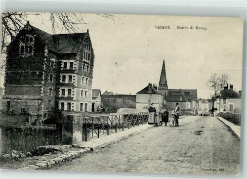 Veigne 1908 Entree du Bourg