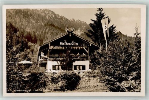 Oberammergau Kolben Alm kleine Hakenkreuz Dekoration am Haus