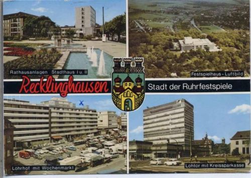 1976 Recklinghausen, Rathausanlagen, Luftbild des Festspielhauses, Lohrhof mit Wochenmarkt, Lohtor,D.P. Wilbert AKU1
